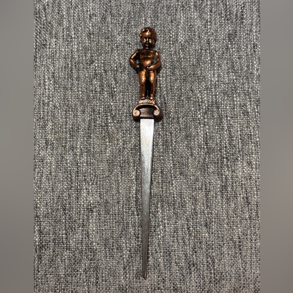 Vintage Statue of Manneken Pis letter opener